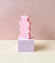 Load image into Gallery viewer, Wavy Vase Candle
